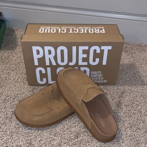Project Cloud Women's Tan Suede Mules